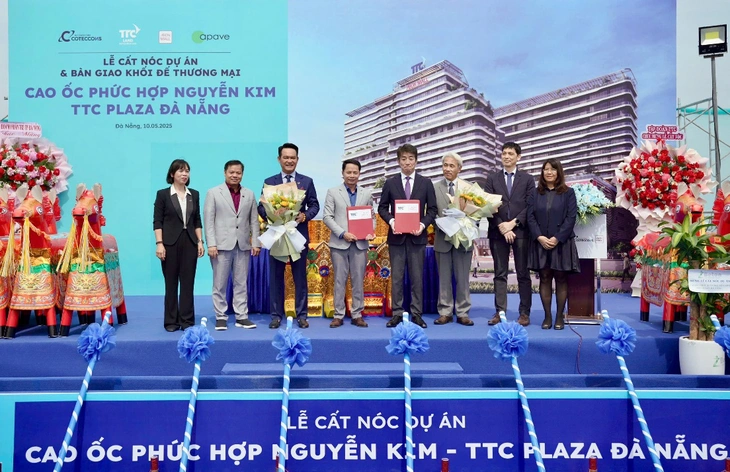 TTC Plaza Đà Nẵng officially tops out, handing over the commercial podium to AeonMall Vietnam on schedule.
