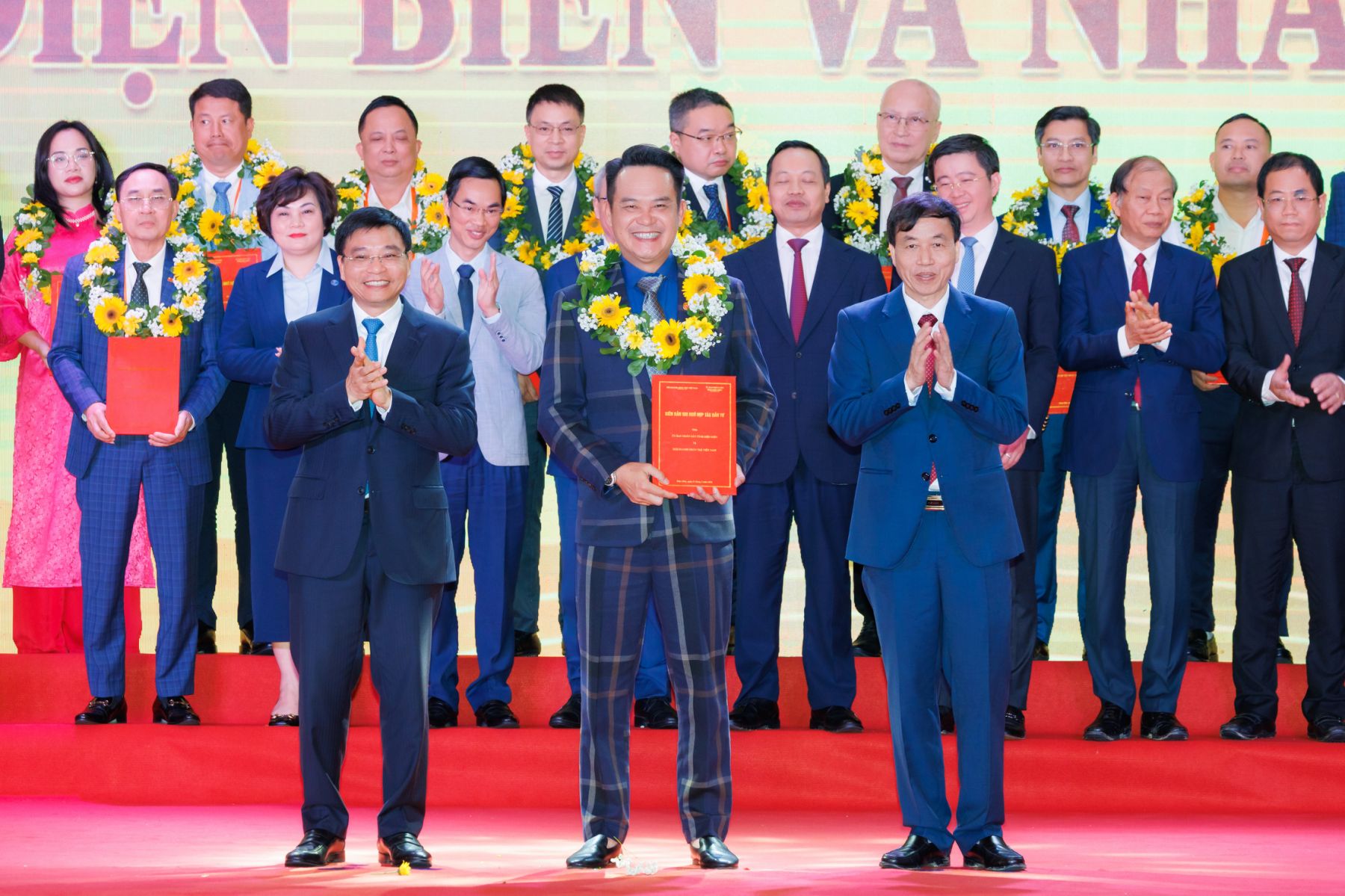 Hội DNT Việt Nam và tỉnh Điện Biên hợp tác đầu tư, kết nối doanh nghiệp, thúc đẩy khởi nghiệp đổi mới sáng tạo