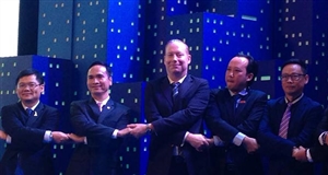 Bất động sản bắt tay với bán lẻ