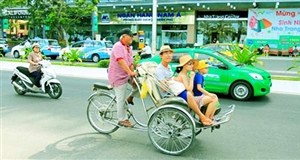 Xích lô điện ở Nha Trang (Khánh Hòa)