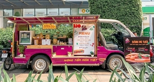 TP.HCM: “Đột kích” xe tải bán đồ ăn “cool ngầu” với thực đơn đa dạng và giá “hạt dẻ“