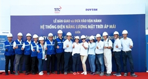 Điện mặt trời mái nhà - doanh nghiệp chia sẻ áp lực với mạng lưới điện quốc gia