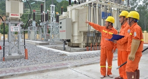 Giá điện nghiêng về kịch bản 5 của phương án 3