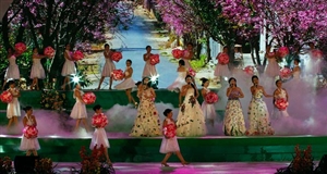 Khai mạc Festival Hoa Đà Lạt lần thứ VI: Đà Lạt - Muôn màu sắc hoa