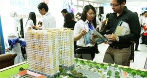 Từ nay đến cuối năm có nên "xuất tiền" mua nhà?