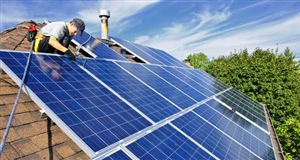 Phát triển năng lượng tái tạo: Đánh giá cao, đầu tư thấp