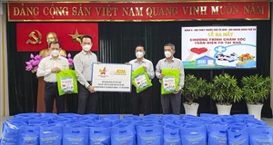 Hội Doanh nhân trẻ Việt Nam và Hội Thầy thuốc trẻ TP.HCM triển khai ATM - Túi thuốc cứu người