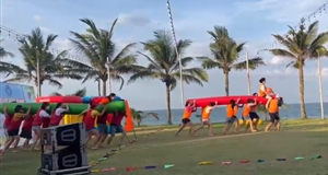 Du lịch hè sôi động