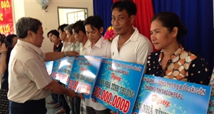 Presenting house for the poor in drought area