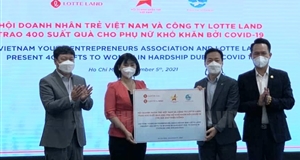 Support 400 gifts for underprivileged women in Ho Chi Minh City