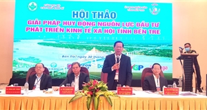 Bí thư Bến Tre: “Không thể cộng dồn quá khứ với hiện tại thành tương lai mà phải thay đổi tư duy”