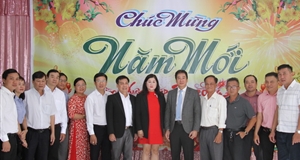 Phó Chủ tịch UBND tỉnh Nguyễn Long Biên thăm, động viên các đơn vị, doanh nghiệp tập trung vào công việc ngay sau kỳ nghỉ Tết