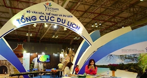 Hàng chục nghìn tour, vé máy bay giá rẻ chờ khách mua