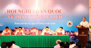 Thủ tướng Nguyễn Xuân Phúc: Quyết tâm đưa du lịch trở thành ngành kinh tế mũi nhọn