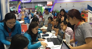 Hàng triệu người Việt Nam đã đi du lịch Trung Quốc mỗi năm