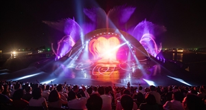Phú Quốc tạo ra xu hướng du lịch mới với show “Nụ hôn của biển cả”